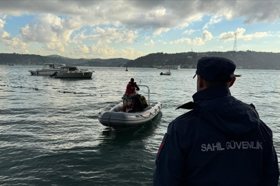 Sarıyer'de denizde kaybolan 2 kişiyi arama çalışmaları sürüyor