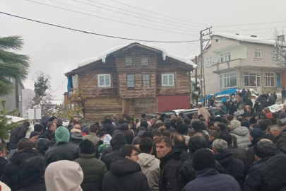 Balıkesir'deki mermer ocağı faciasında ölen 2 işçi toprağa verildi