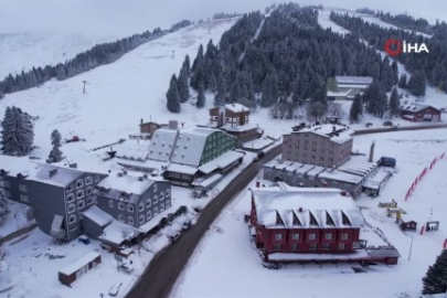 Uludağ'da sezonun ilk karı havadan görüntülendi