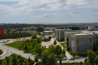 Uşak Üniversitesi bir kez daha tescillendi