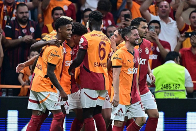 Galatasaray, AZ Alkmaar maçı için Hollanda'ya gitti