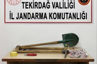 Tekirdağ’da izinsiz kazı yapan 3 kişiye suçüstü baskın!