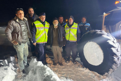 Malatya'da kar nedeniyle mahsur kalan yaşlı adam kurtarıldı