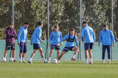 Trabzonspor, cuma günü karşılaşacağı Kasımpaşa maçının hazırlıklarına devam etti