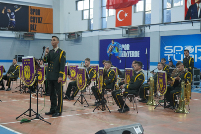 2. Ordu Komutanlığı Bando ekibinden muhteşem final