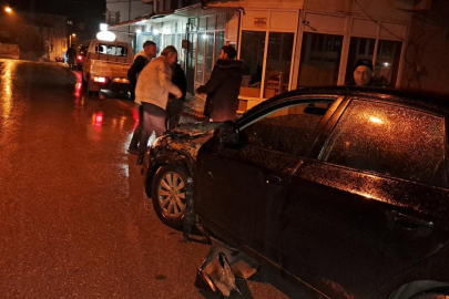 Bursa'da önce traktöre sonra TIR'a çarptı! Burnu bile kanamadı