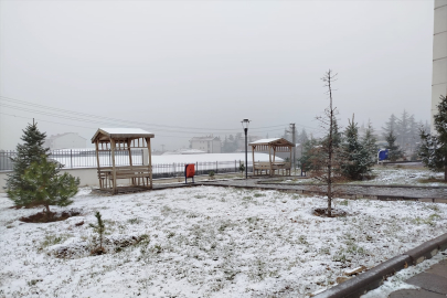 Çankırı'da kar etkili oluyor