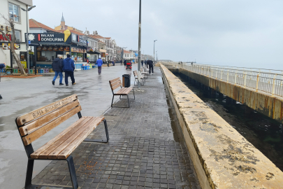 Bursa Mudanya'da banklar kullanılamaz hale geldi 