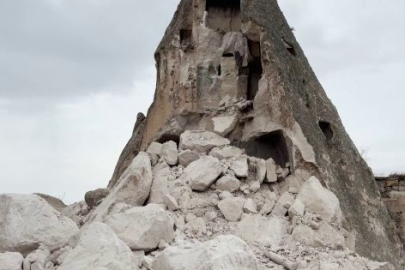 Kapadokya'da peribacasındaki çökme anı güvenlik kamerasında