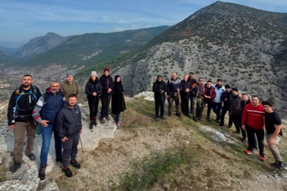 Tavşanlı'dan Eğrigöz Kalesi'nde doğa yürüyüşü