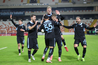 Adana Demirspor'a 3 puan silme cezası! Bursa ekibine de süre verildi...