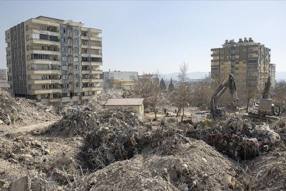 Depremde 80 kişiye mezar olan Ebrar Sitesi N Blok'a ilişkin yargılama sürdü