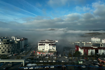 Yozgat'ı sis bulutu kapladı