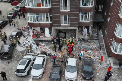 İstanbul'da doğal gaz patlaması! Vali Gül'den ilk açıklama geldi