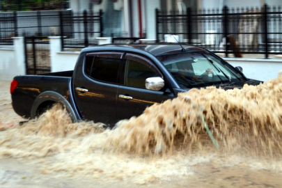 Meteoroloji'den 6 kente sağanak uyarısı