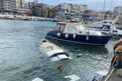 Çanakkale'de kuvvetli yağış: 8 metrelik tekne battı