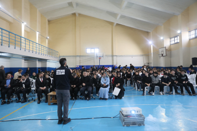 Kağıthane’de afet farkındalık eğitimleri devam ediyor