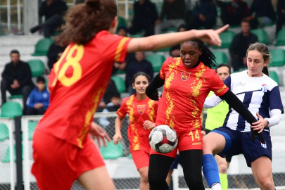 Kayseri Kadın Futbol Takımı 16 puan ile ilk yarıyı tamamladı