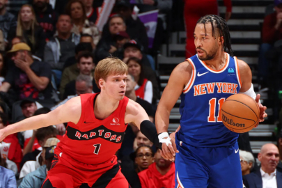 NBA'de Knicks, Raptors'u deplasmanda geçmeyi başardı