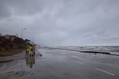 Kastamonu'da deniz yola taştı