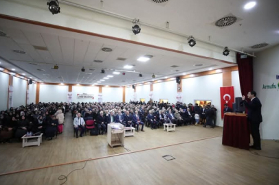 Saadet Partisi Bursa İl Teşkilatları Armutlu Eğitim Kampı'nda buluştu