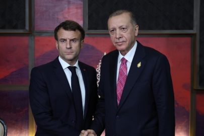 Cumhurbaşkanı Erdoğan, Macron ile görüştü