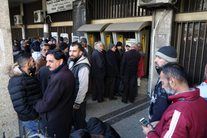 Esad bankaları boşalttı, Suriyeliler mağdur oldu