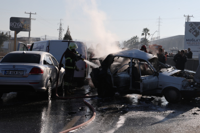 Muğla'da zincirleme trafik kazası: 1'i ağır 7 yaralı