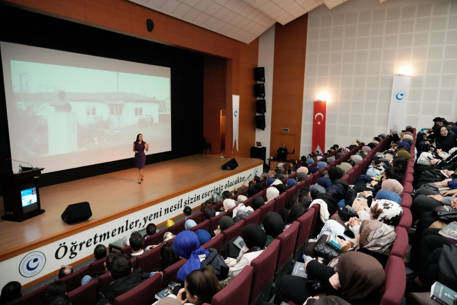 Adıyaman Üniversitesi Konferansı