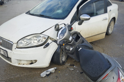 Otomobil ve motosiklet kafa kafaya çarpıştı: 1 yaralı