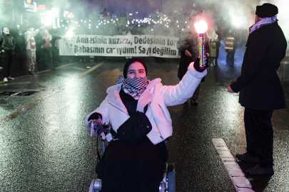 İsrail'in Gazze'ye yönelik saldırılarını protesto için yürüyüş yapıldı