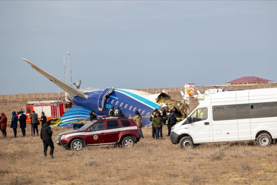 Azerbaycanlı yetkililer, Kazakistan'da düşen uçağın Rusya'ya ait füze tarafından vurulduğu iddialarını doğru olduğunu açıkladı