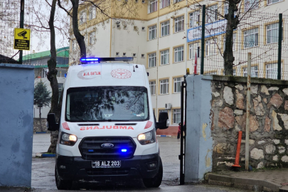 Bursa'da 6 öğrenci hastanelik oldu