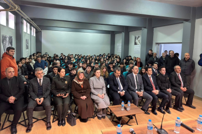 Şehit Teğmen Dağlı’nın ismi konferans salonuna verildi