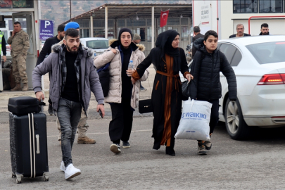 Suriyelilerin ülkelerine dönüşü devam ediyor