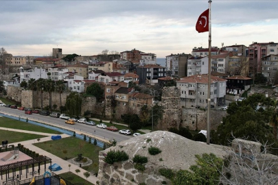 Tarihi Sinop Kalesi "kalekondu"lardan kurtarılacak