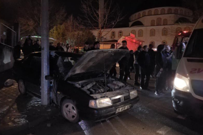 Bursa'da iki otomobil çarpıştı! 1 yaralı