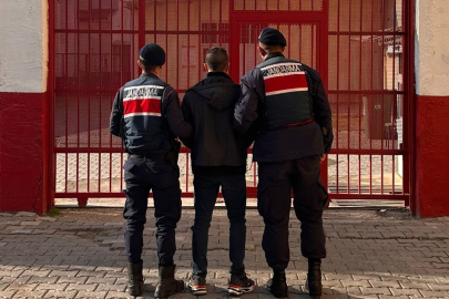 17 yıl hapis cezası ile aranan zanlı yakayı ele verdi