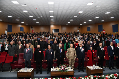 Osmaniye’de “Tayyar Rahime” oyunu seyirciyle buluştu