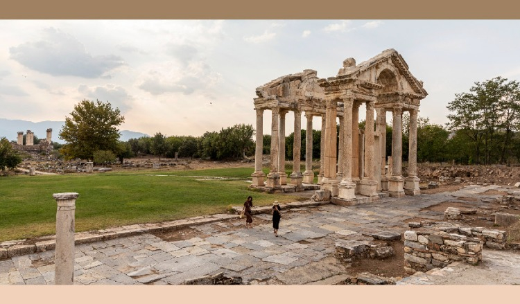 2000 yıl öncesinin sanat merkezi Afrodisias Antik Kenti