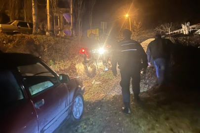 Toprak yola girerek mahsur kalan şahsı jandarma kurtardı