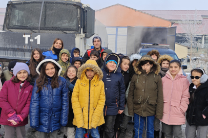 Ağrı İl Emniyet Müdürlüğü’nden öğrencilere güvenlik eğitimi