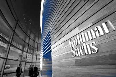 Goldman Sach altın tahminini bir yıl erteledi