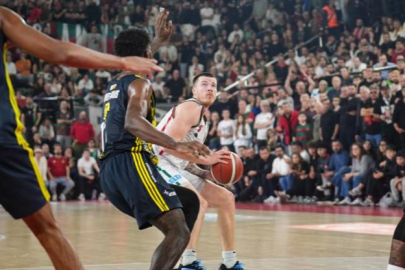 Karşıyaka Basketbol iç sahada kaybetti