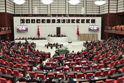 Sağlık alanındaki yeni düzenlemelerin olduğu kanun teklifi bugün TBMM'de görüşülecek