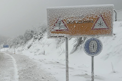 Van'da buzlanma nedeniyle eğitime 1 gün ara verildi