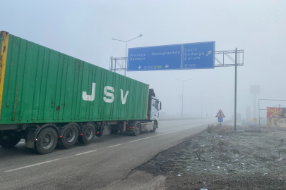 Çorum'da sis ulaşımı olumsuz etkiledi