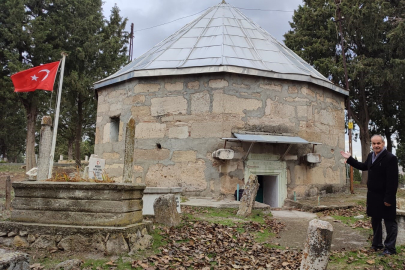 Habibi Acemi'nin mezarı ve Cevher deliği ilgi çekiyor