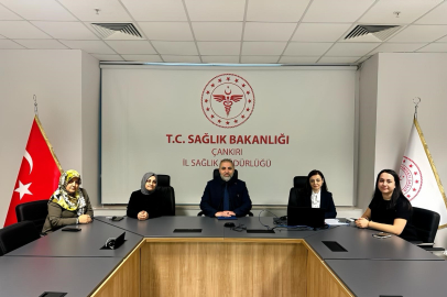 “Eczacılık ve Tıbbi Cihaz Birimi Kalite Standartları Değerlendirme Toplantısı” düzenlendi