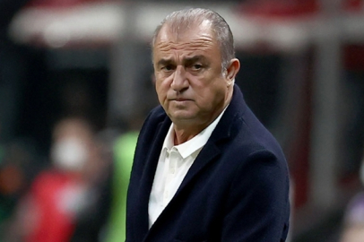 Fatih Terim, Suudi Arabistan'daki ilk lig maçından mağlubiyetle ayrıldı